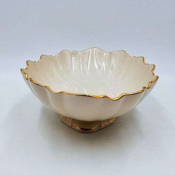 Lenox Symphony Centerpiece Bowl Scalloped Oval Serving 24K Gold Trim USA - Picture 5 of 14